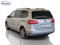 Vue de l’arrière gauche