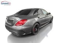 Vue de l’arrière droit