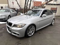 Vue de l’avant gauche