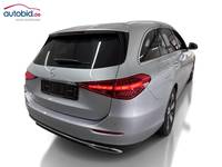 Vue de l’arrière droit