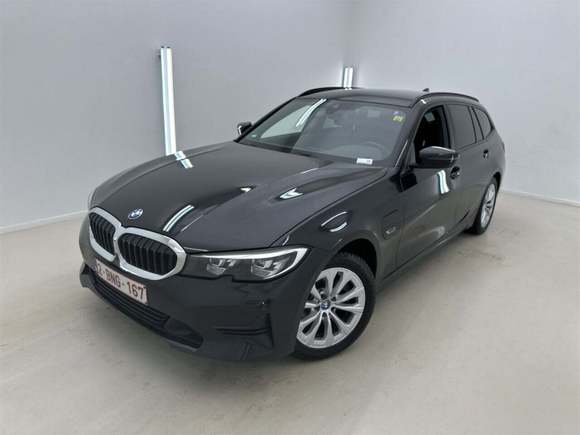 Vista anteriore sinistra