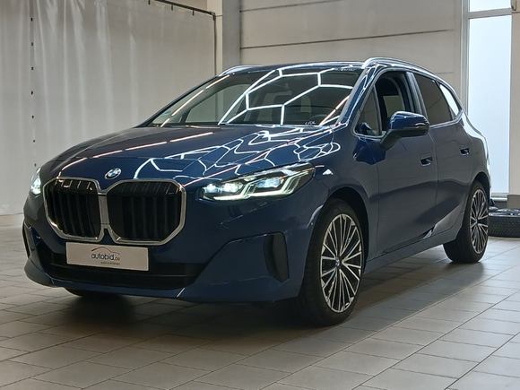 Náhled zpředu zleva