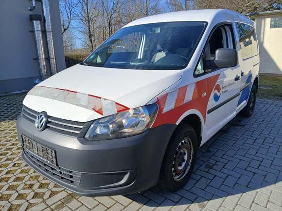 Pogled od napred levo