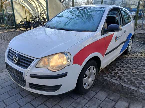 Náhled zpředu zleva