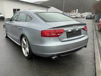 Вид сзади слева