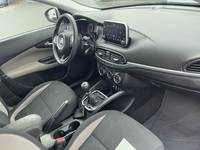 Вид на салон