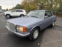 Mercedes-Benz 230 CE Automatik