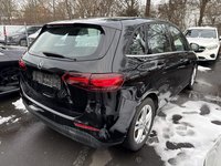 Vue de l’arrière droit