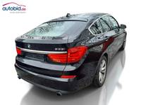 Aanzicht achter rechts