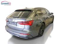 Pogled od pozadi desno