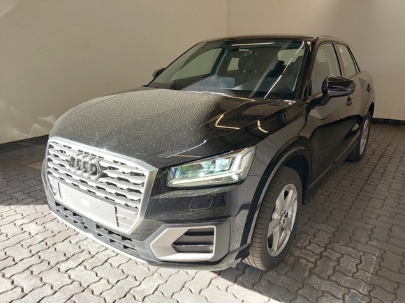 Náhled zpředu zleva