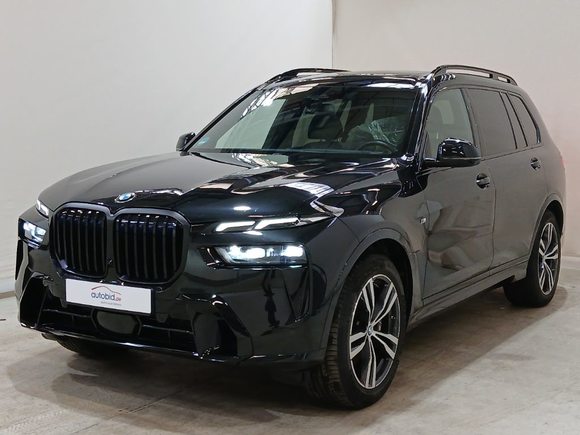 Náhled zpředu zleva