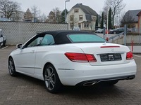 Aanzicht achter links