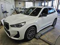 Pogled sprijeda lijevo