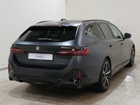 Aanzicht achter rechts