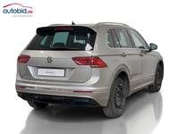 Aanzicht achter rechts