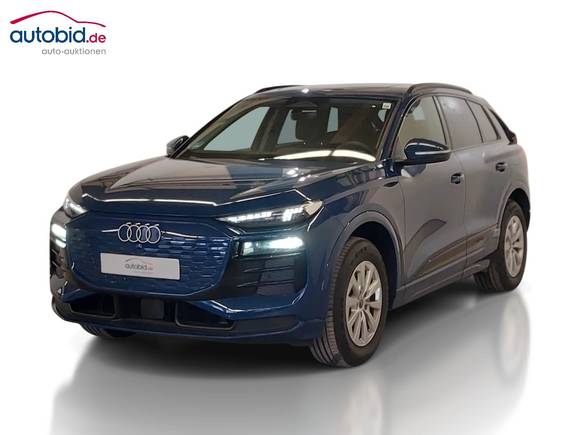 Pogled od napred levo