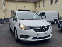 Pogled od napred  desno