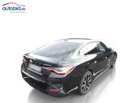 Aanzicht achter rechts