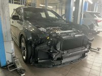 Náhled zpředu zprava