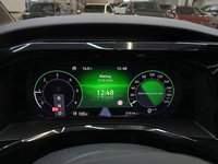 Pogled na kombinovani instrument