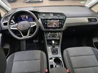 Вид на салон