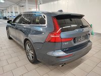 Pogled od pozadi levo