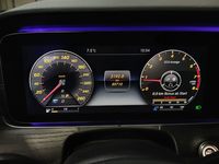 Pogled na kombinovani instrument