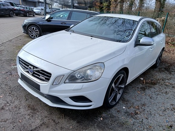 Náhled zpředu zleva