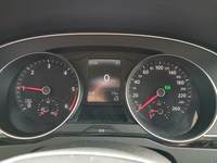 Pohled na přístrojovou desku