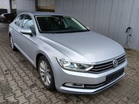 Náhled zpředu zprava