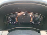 Pogled na kombinovani instrument