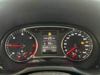 Pohled na přístrojovou desku