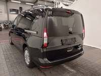 Вид сзади слева