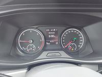 Pohled na přístrojovou desku