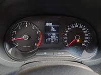 Pogled kombi instrument