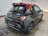 Pogled od pozadi desno