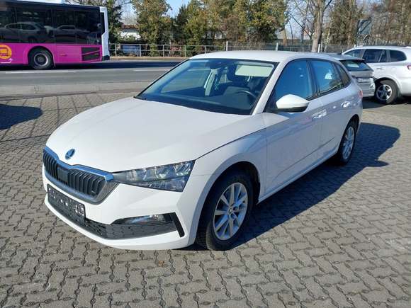 Náhled zpředu zleva