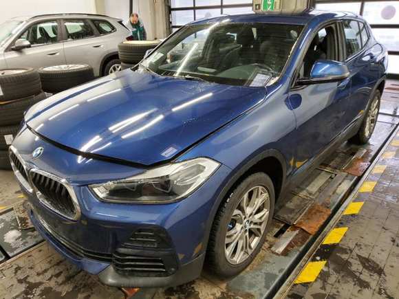 Náhled zpředu zleva