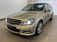 Pogled sprijeda lijevo