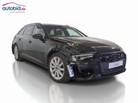 Pogled sprijeda desno