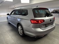 Pogled od pozadi levo