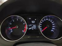 Pogled kombi instrument