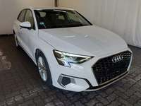 Pogled desno spredaj