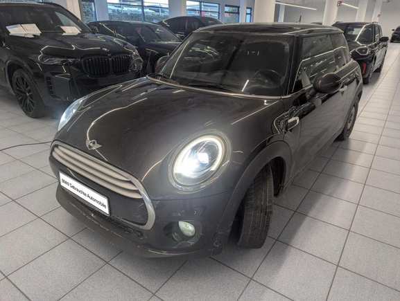 Náhled zpředu zleva