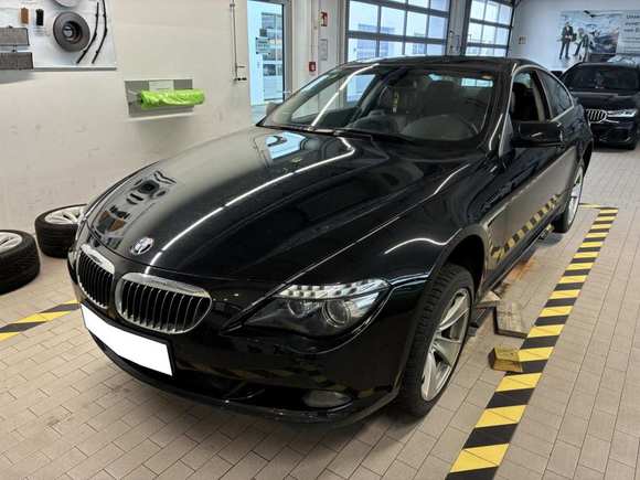 Náhled zpředu zleva