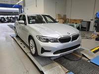 Náhled zpředu zprava