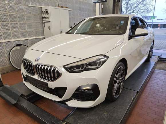 Náhled zpředu zleva