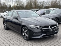 Pogled od napred  desno