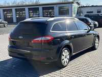 Pogled od pozadi desno